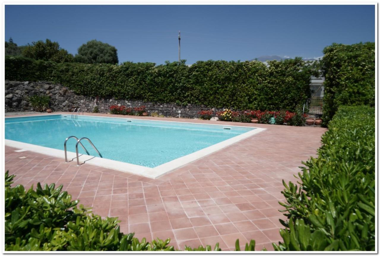 Agriturismo Biologico Corte Aragonese Santa Maria di Licodia Bagian luar foto